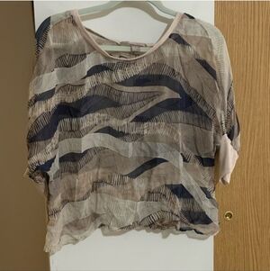 💚10 for $10💚 Bundle and save Sheer Wave Pattern Blouse - Cream, Tan